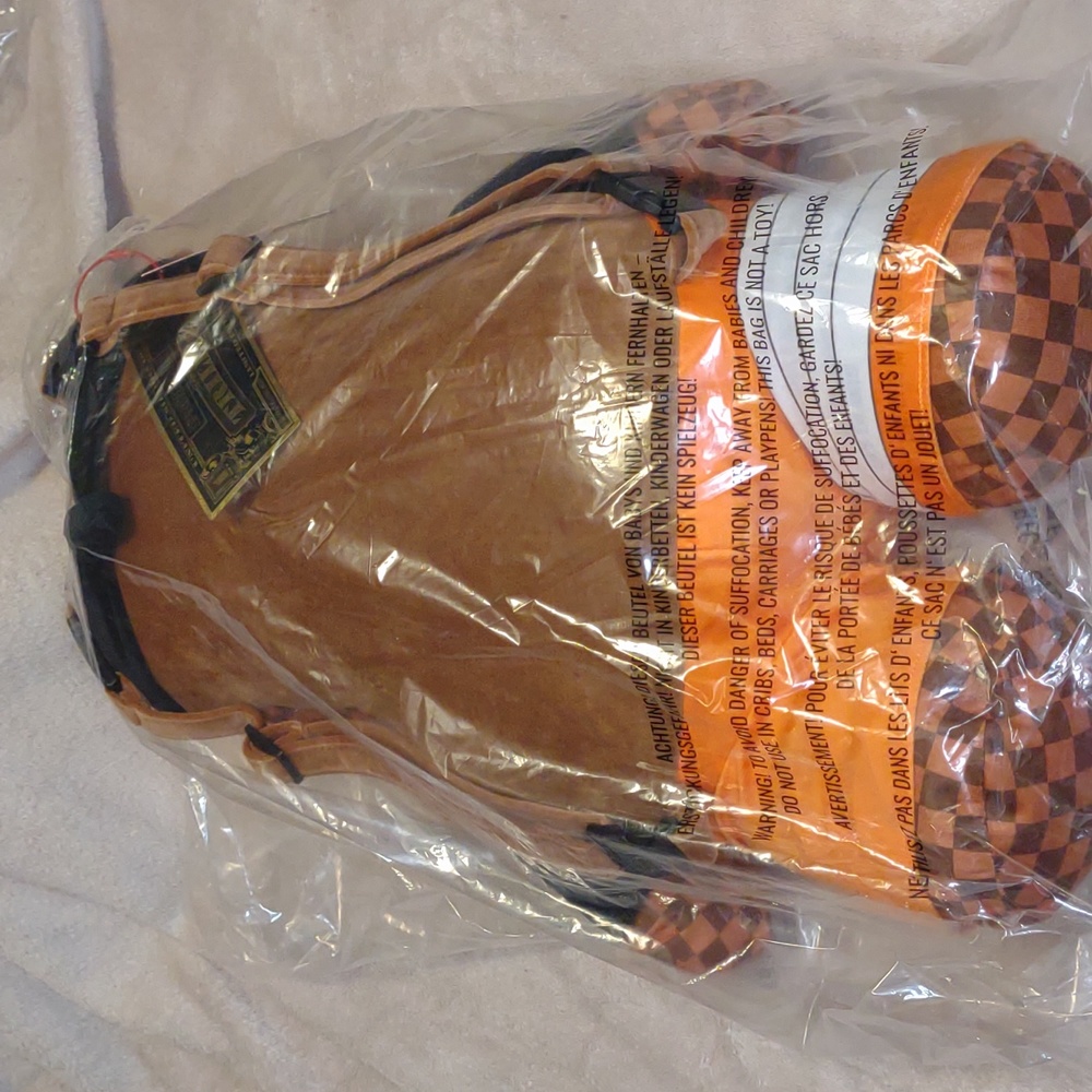 SPRAYGROUND Naruto Money Bear Teddy Bear Backpack - Picture 15 of 16